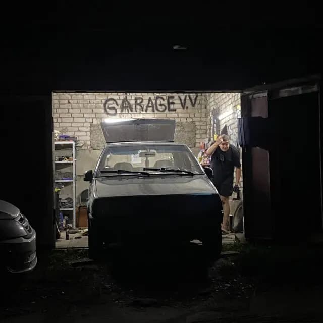 Garage V. V — главное фото